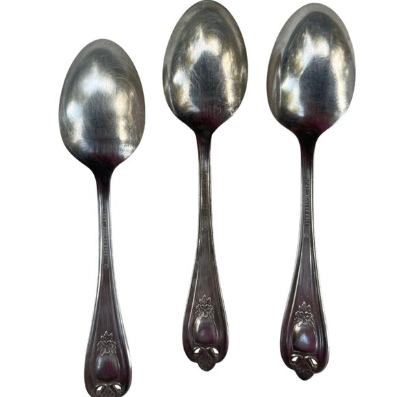 1847 Rogers Bros Silverplate Teaspoons Floral Design Set Of 3 Vintage Collectibl - Picture 3 of 4